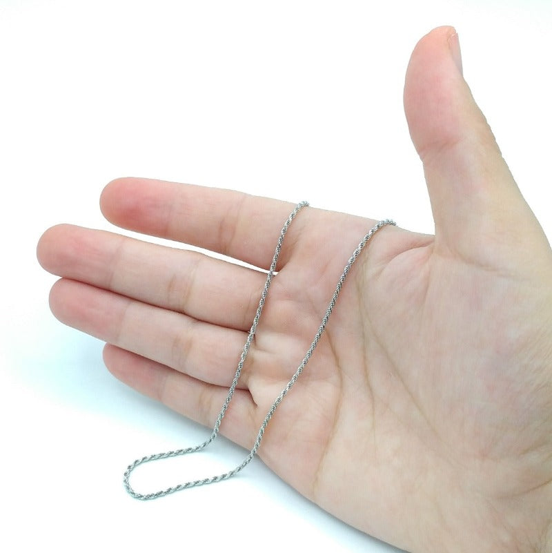 Cadena de plata de ley en forma de cordón, a elegir entre 40 y 45cm en mano