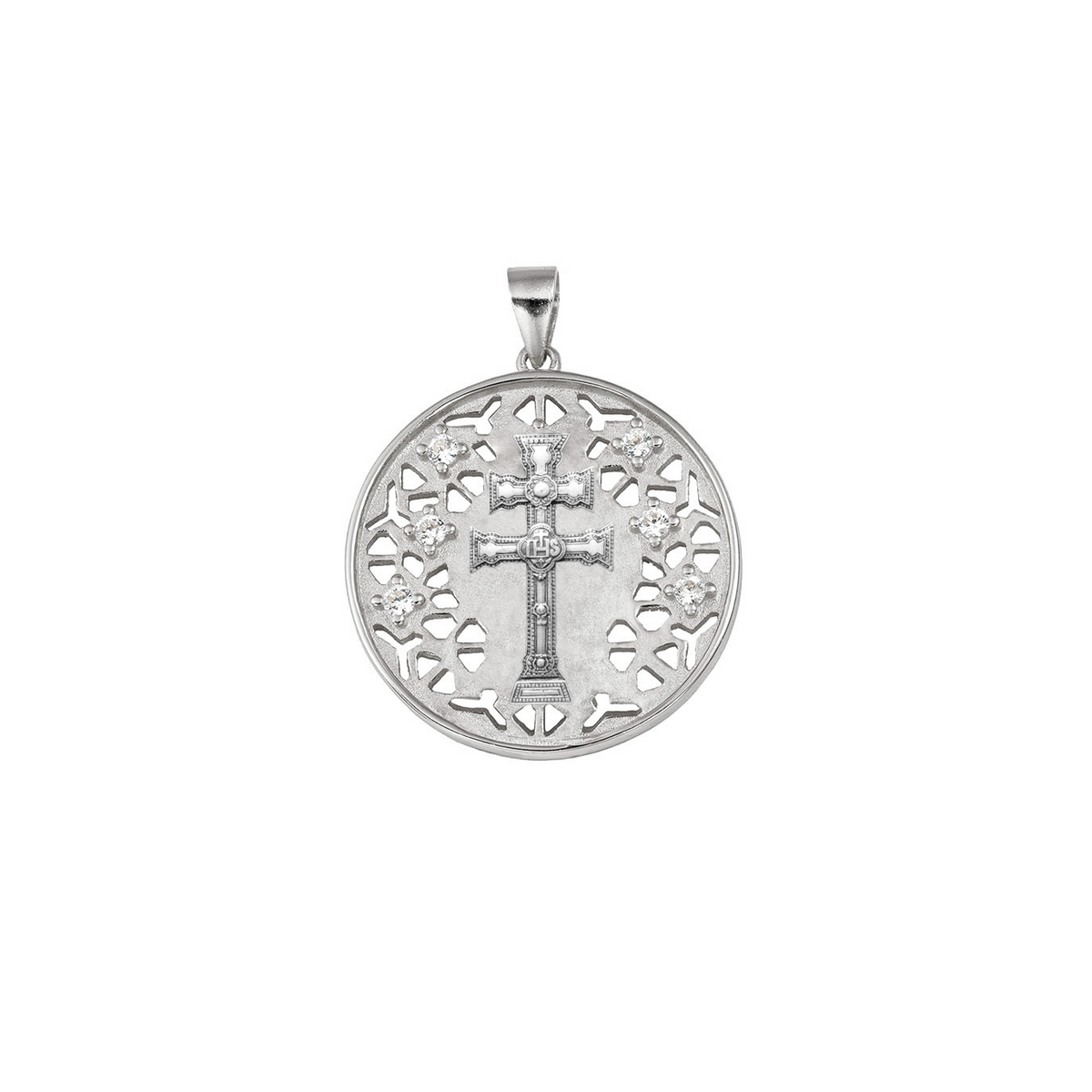 Colgante cruz de Caravaca de plata circular con seis circonitas, de 22 mm de diámetro, sobre fondo blanco.