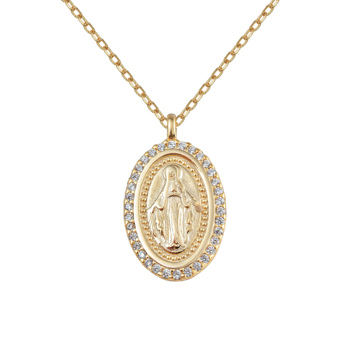 Gargantilla de la Virgen Milagrosa de plata bañada en oro oval con cerco de circonitas, de 18 mm de alto y 13 mm de ancho, con cadena de 40 + 5 cm, sobre fondo blanco.