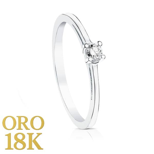 White gold diamond ring