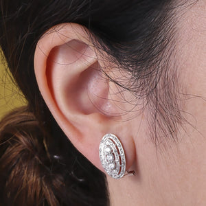 Pendientes de novia con circonitas y cierre omega, puestos en la oreja, 17x10 mm