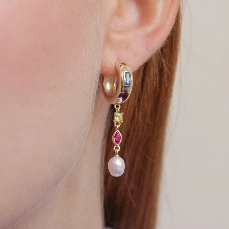 Pendientes de aro de plata de ley 925 con baño de oro, perla de agua dulce y piedras de colores, 5,5mm.
