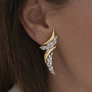 Pendientes bicolor de plata de ley 925 con baño de oro, diseño elegante y circonitas blancas, 46mm x 15,8mm x 4,6mm.