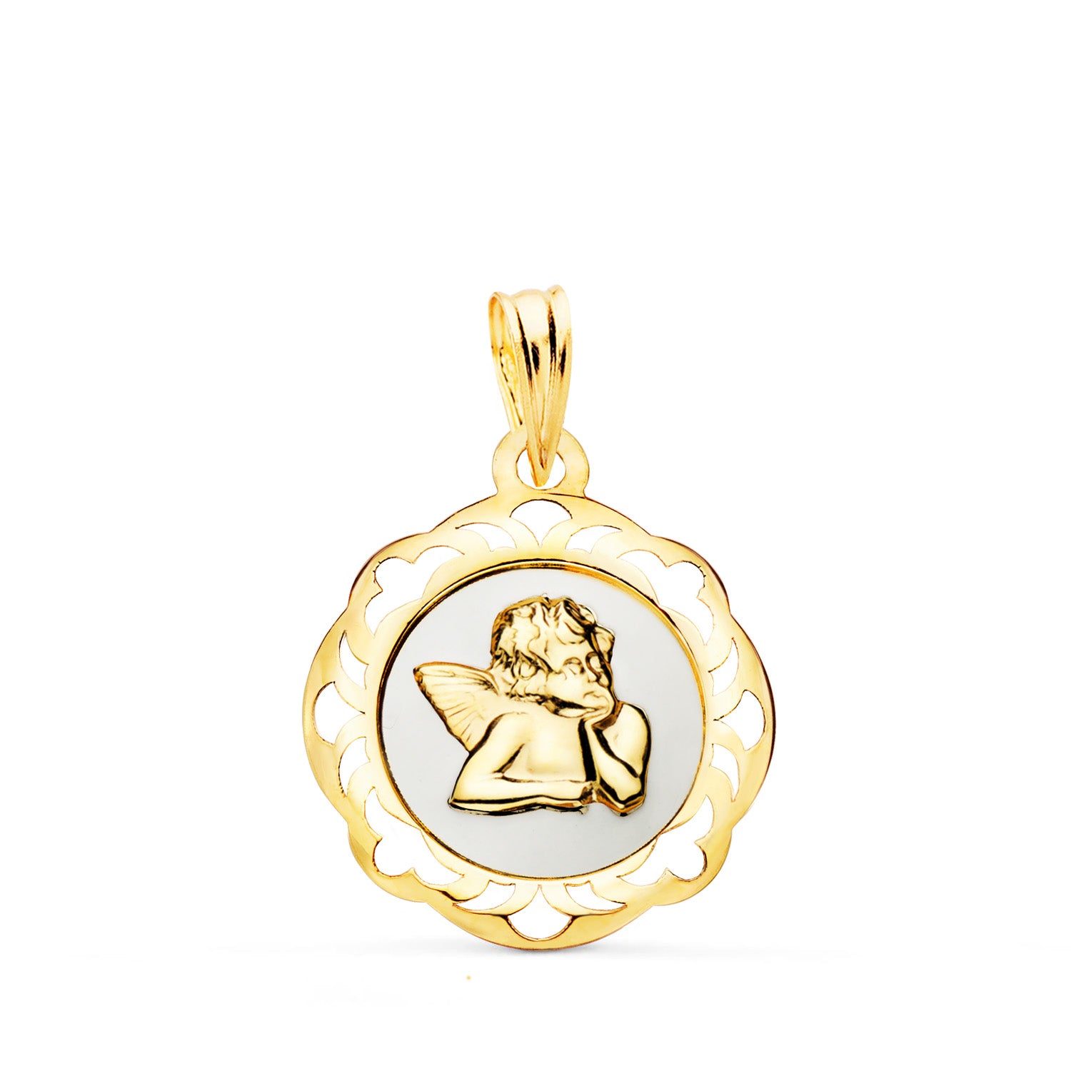 Medalla de oro 18k de angelito burlón con esmalte blanco y cerco calado, 20x18 mm, sobre fondo blanco