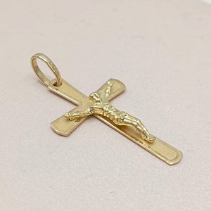 Cruz con Cristo plana oro 18k img