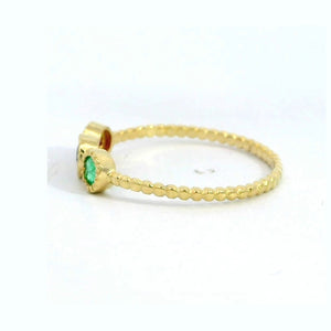 Anillo oro 18 quilates triple bocel zafiro rubí esmeralda - detalle de las piedras