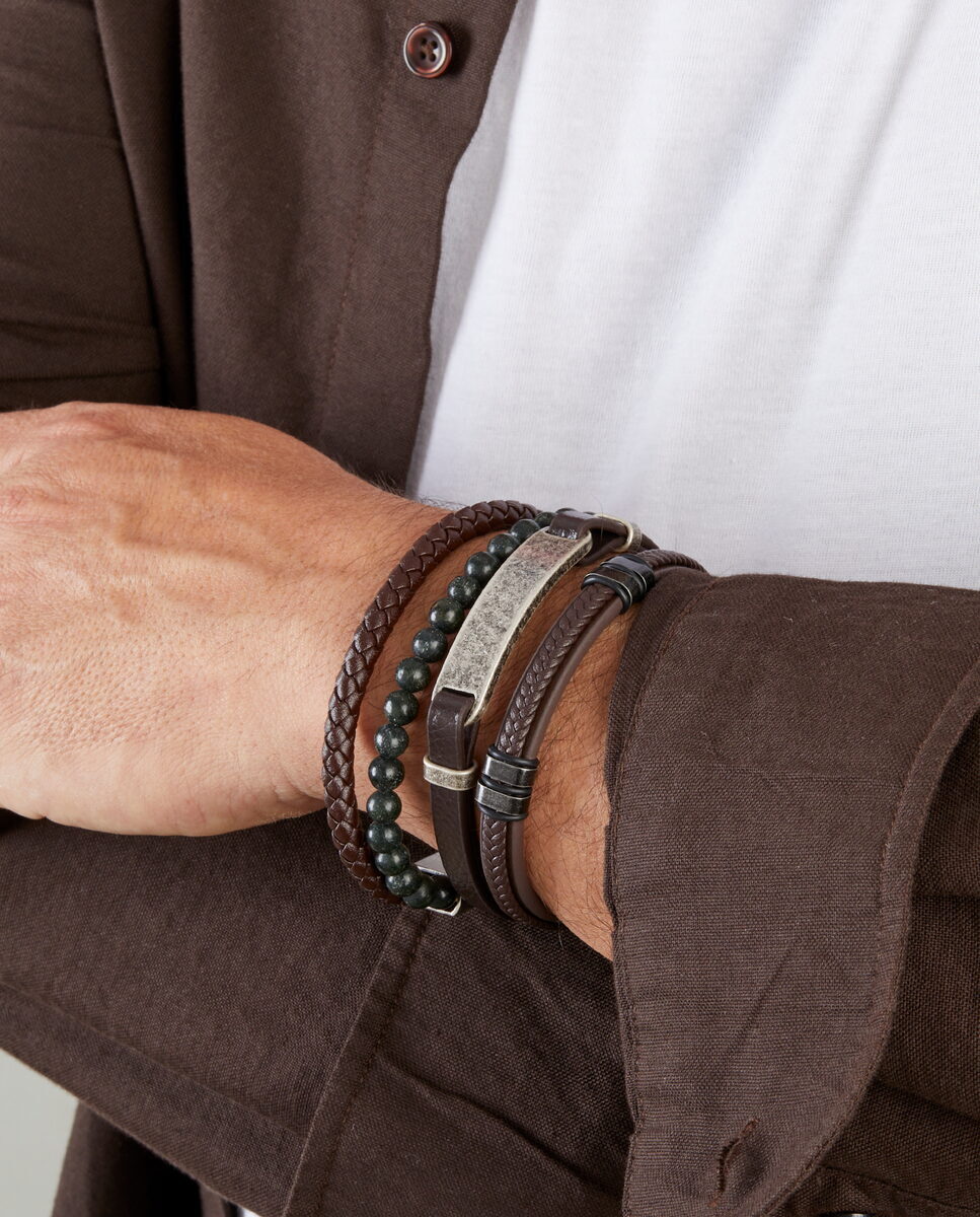 Pulsera de piel marrón con placa metálica grabable, 22 cm, cierre de caja