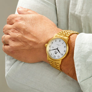 Reloj para hombre Marea, caja de acero inoxidable color dorada de 42 mm, brazalete de acero color dorado, esfera blanca - detalle