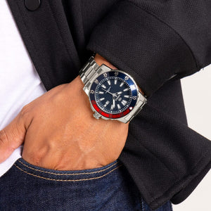 Reloj para hombre Marea, caja de acero inoxidable color plateada de 42 mm, brazalete de acero color plateado, esfera azul marino - detalle