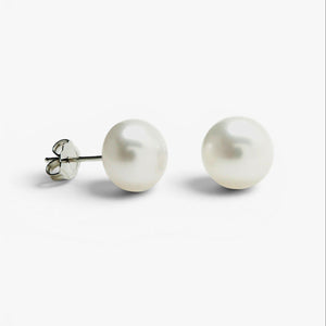 Pendientes de perla pequeños de plata de ley 925, diseño redondo y clásico, 10,5mm x 10,5mm x 9,5mm.