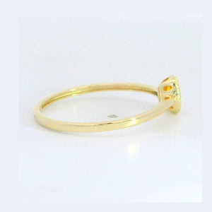 Anillo oro 9 quilates circonita oval citrino 6x4 mm - detalle de la piedra