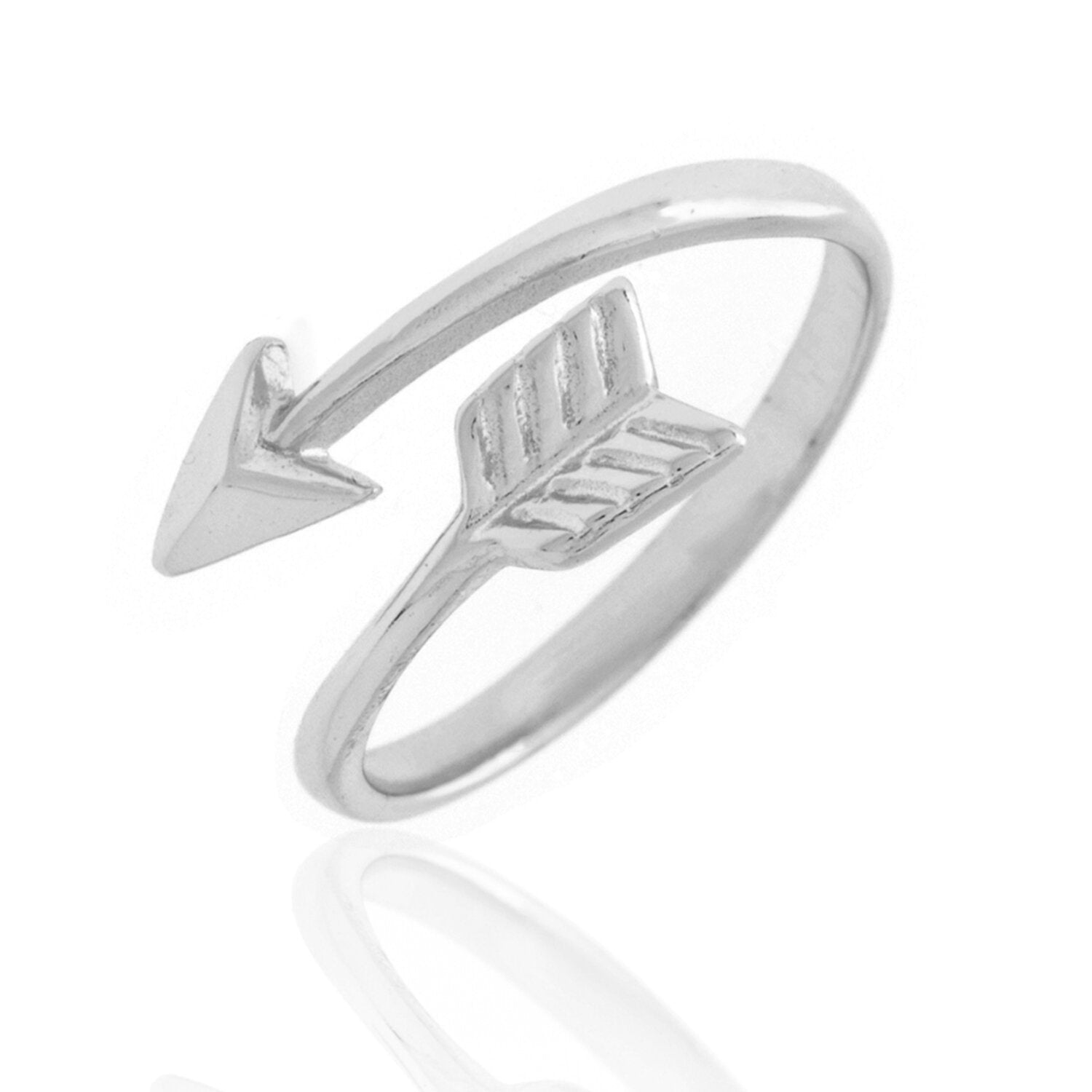 Anillo con forma de flecha en plata de ley 925 bañada en rodio, grosor 2 mm