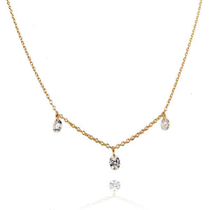 Colgante con tres circonitas en plata de ley 925 con baño de oro, cadena 40+5 cm