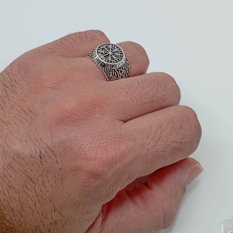 Anillo de plata de ley sello con brújula vikinga mano