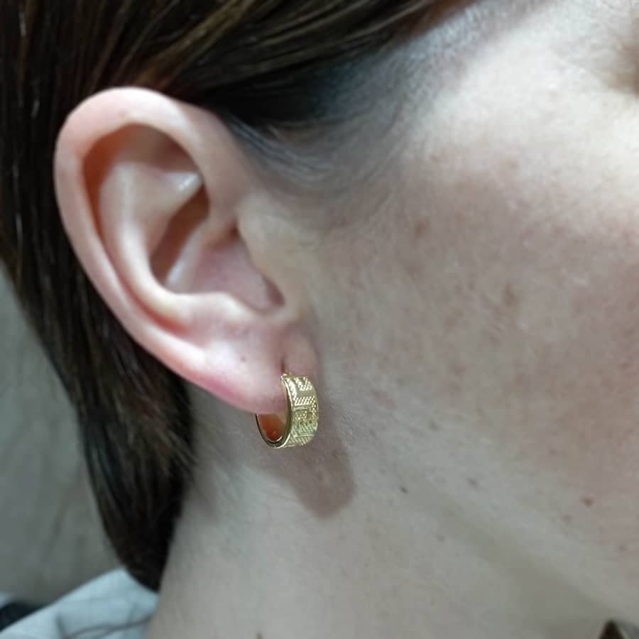 Aros oro greca 18k anchos 6mm