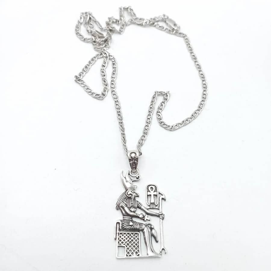 Colgante plata figura horus con cadena