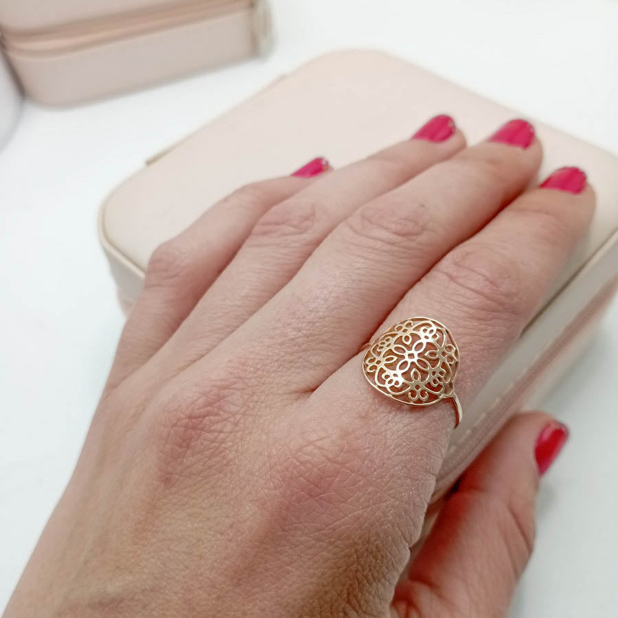 Oro 9k Anillo redondo calado mano