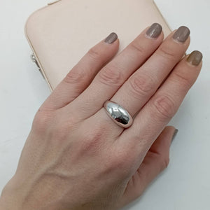 Anillo plata 925 gota brillo mano