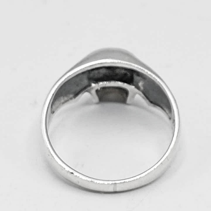 Interior del anillo de plata de ley con calavera para caballero