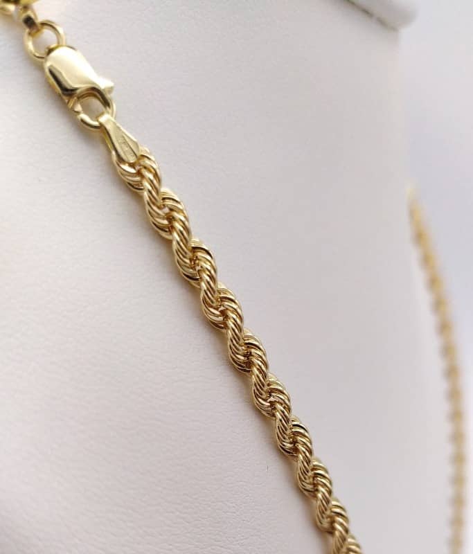 Cordón de oro 9k de 60cm de largo hueco para hombre DETALLE