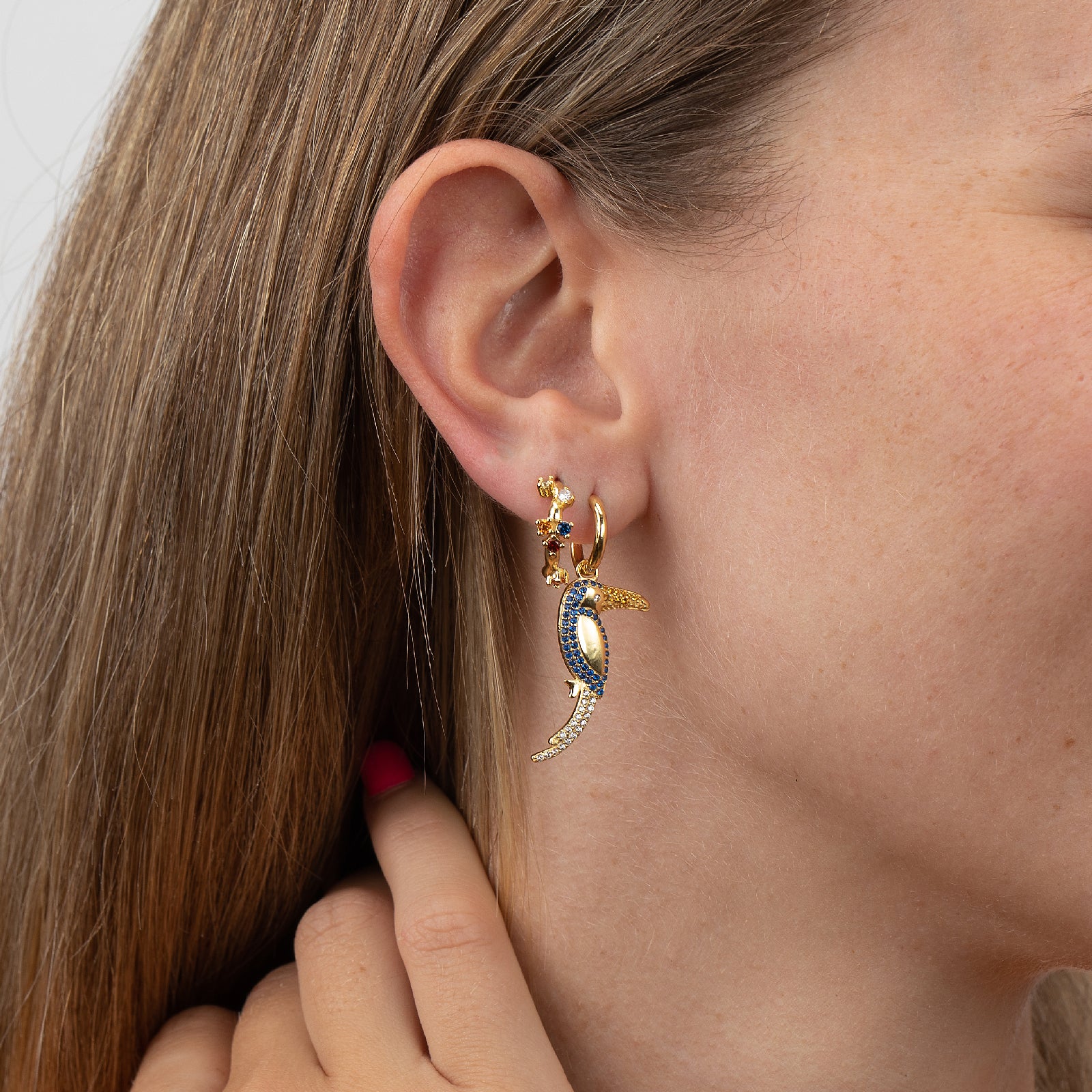 Pendientes de plata de ley 925 con baño de oro de 18k con pájaro y circonita azul, 28 mm