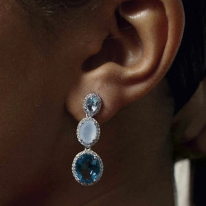 Pendientes de plata de ley largos diseño circular en tonos agua y azules detalle