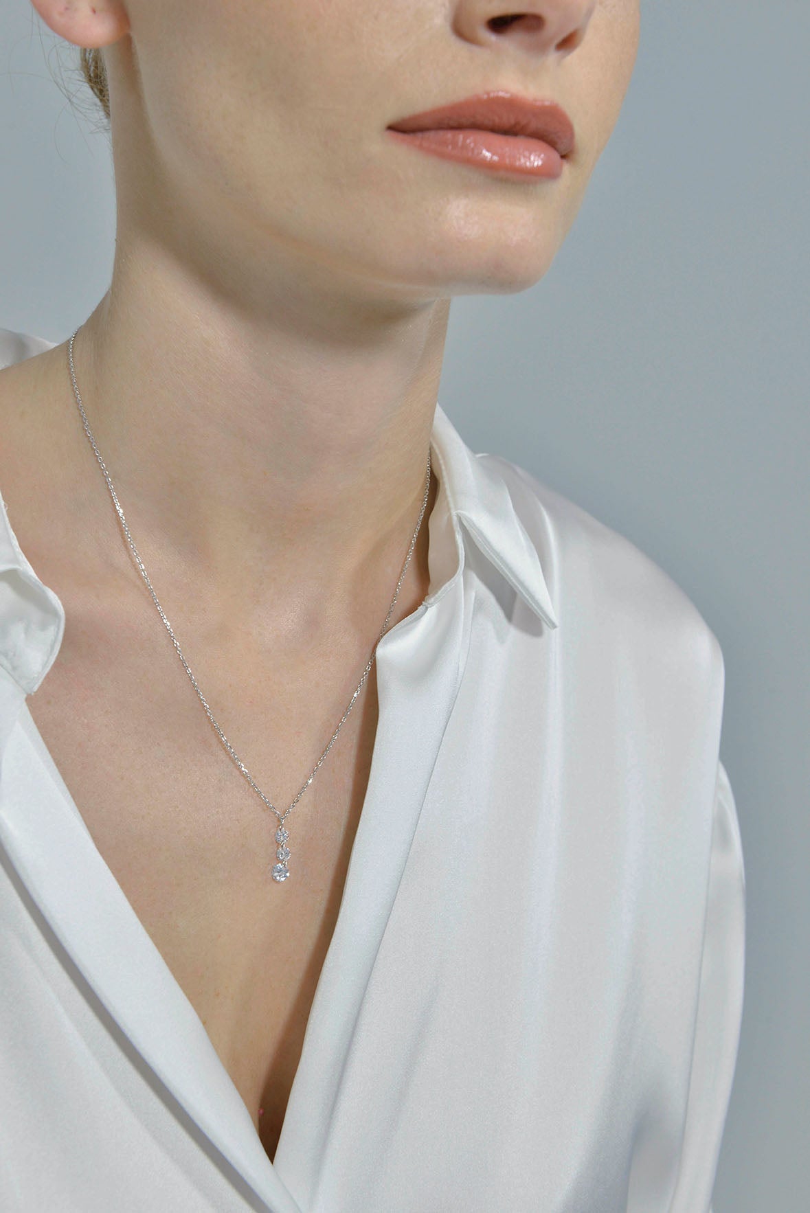 Pendientes y colgante de plata con racimo de circonitas 136A0762 136C0373 b