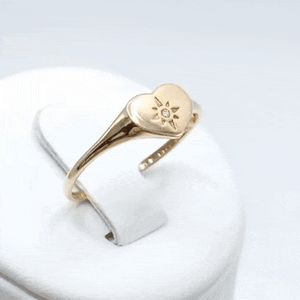 gif SORTIJA ORO AMARILLO TIPO SELLO EN FORMA DE CORAZÓN