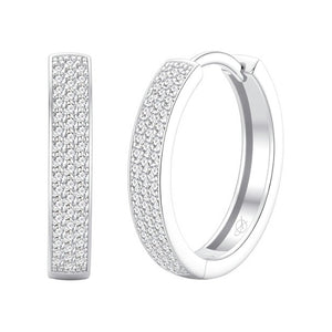 Criolla de plata de ley 925 cuajada de circonitas de 4 mm de ancho y 18 mm de alto