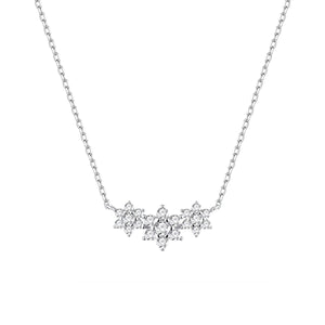 Gargantilla Elegance de plata de ley con tres flores de circonitas