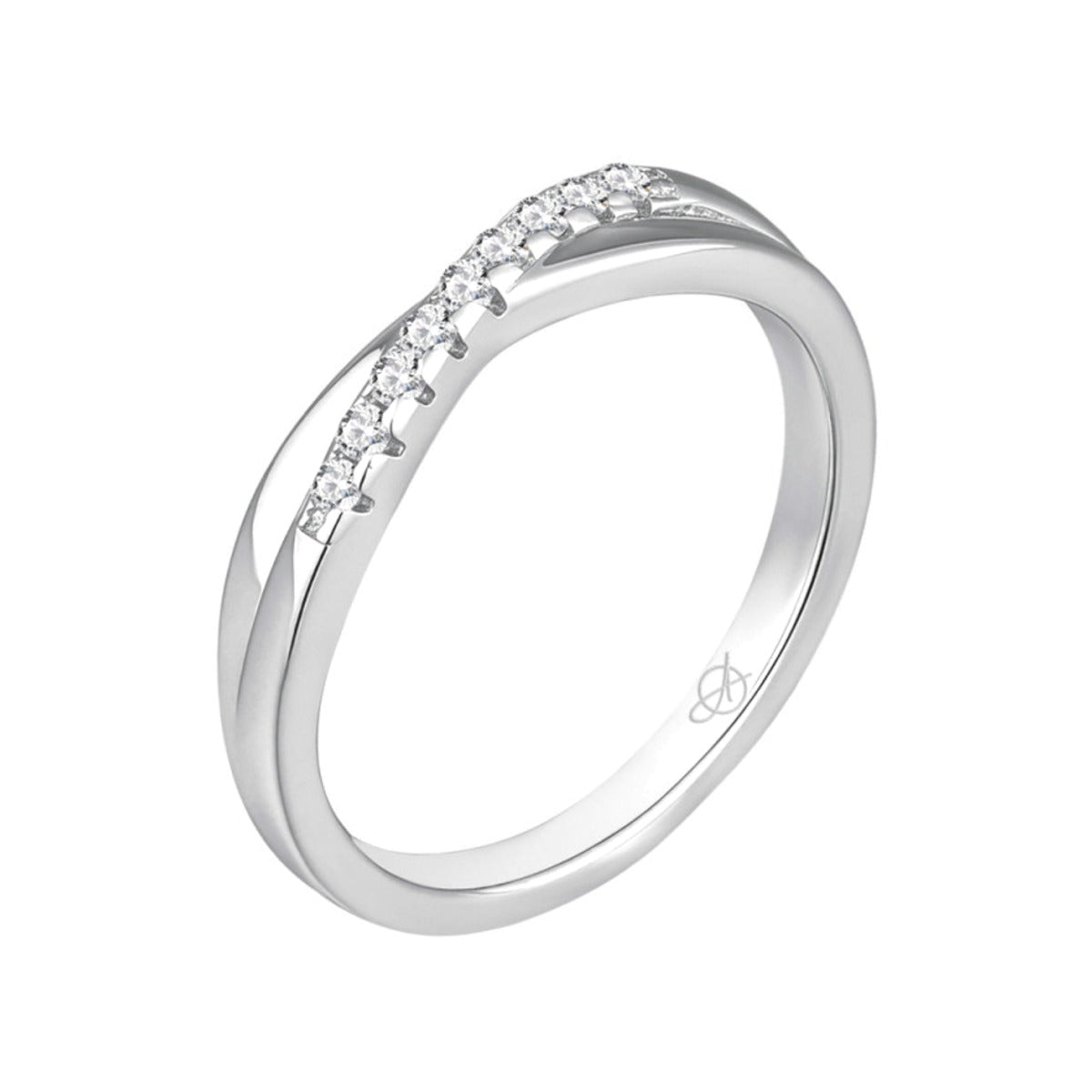 Anillo de plata de ley 925 con brazos cruzados de circonitas