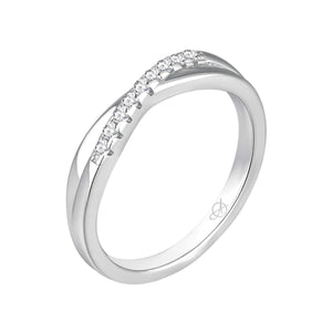 Anillo de plata de ley 925 con brazos cruzados de circonitas