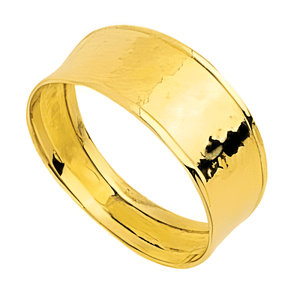 Anillo de oro 18k plano estrecho liso con muestra martilleada