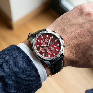 Reloj Festina Timeless Chronograph F20692/5 puesto en la muñeca