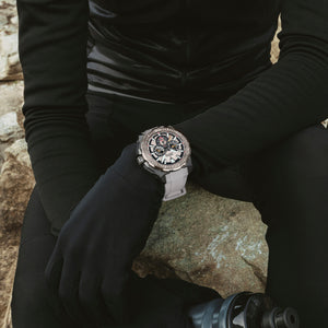 Reloj Festina Chrono Bike F20726/1 puesto en la muñeca