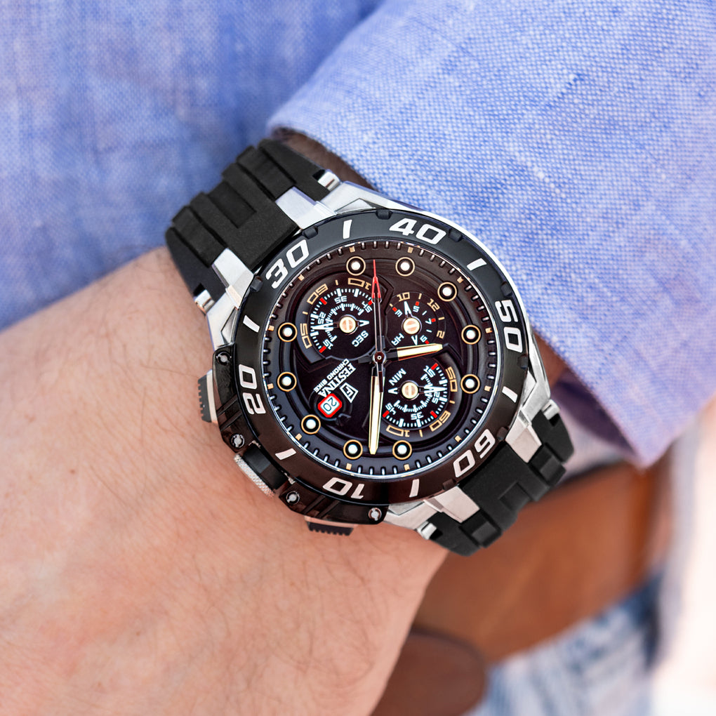 Reloj Festina Chrono Bike F20755/8 puesto en la muñeca