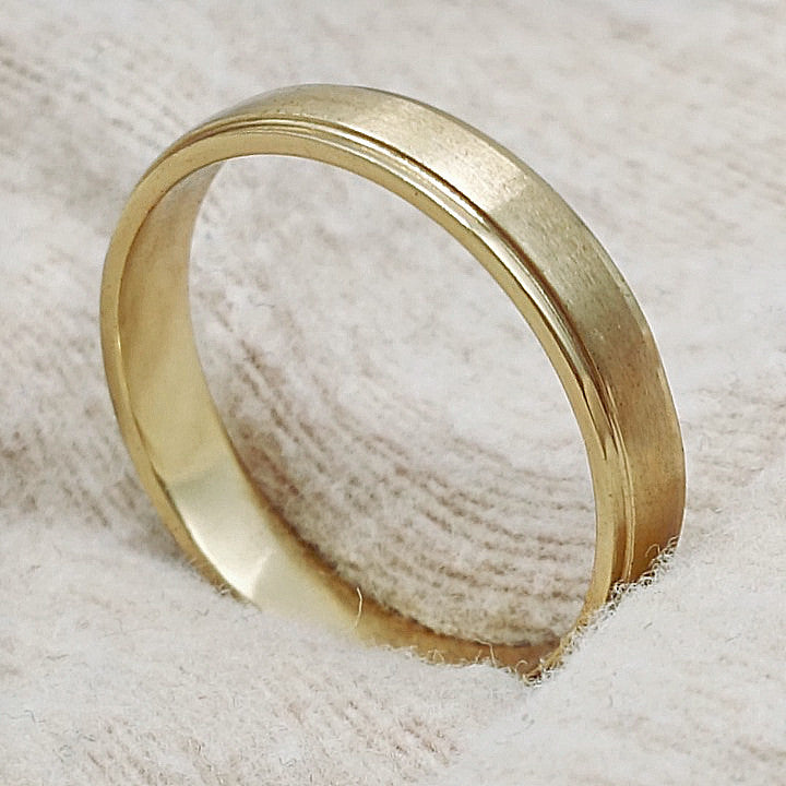 Alianza artesanal 18k matizada 027