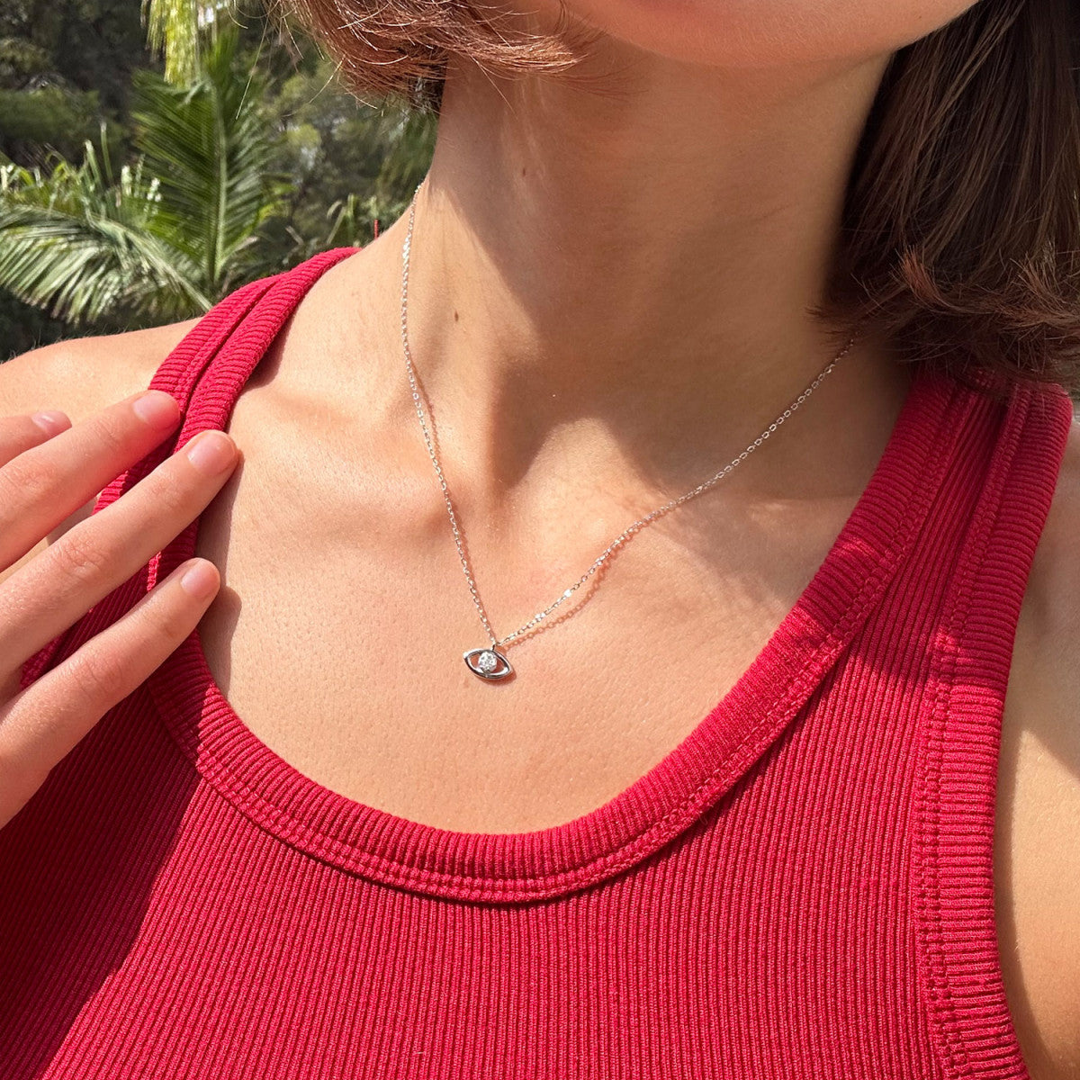 Gargantilla de plata con mini colgante ojo turco con circonitas foto