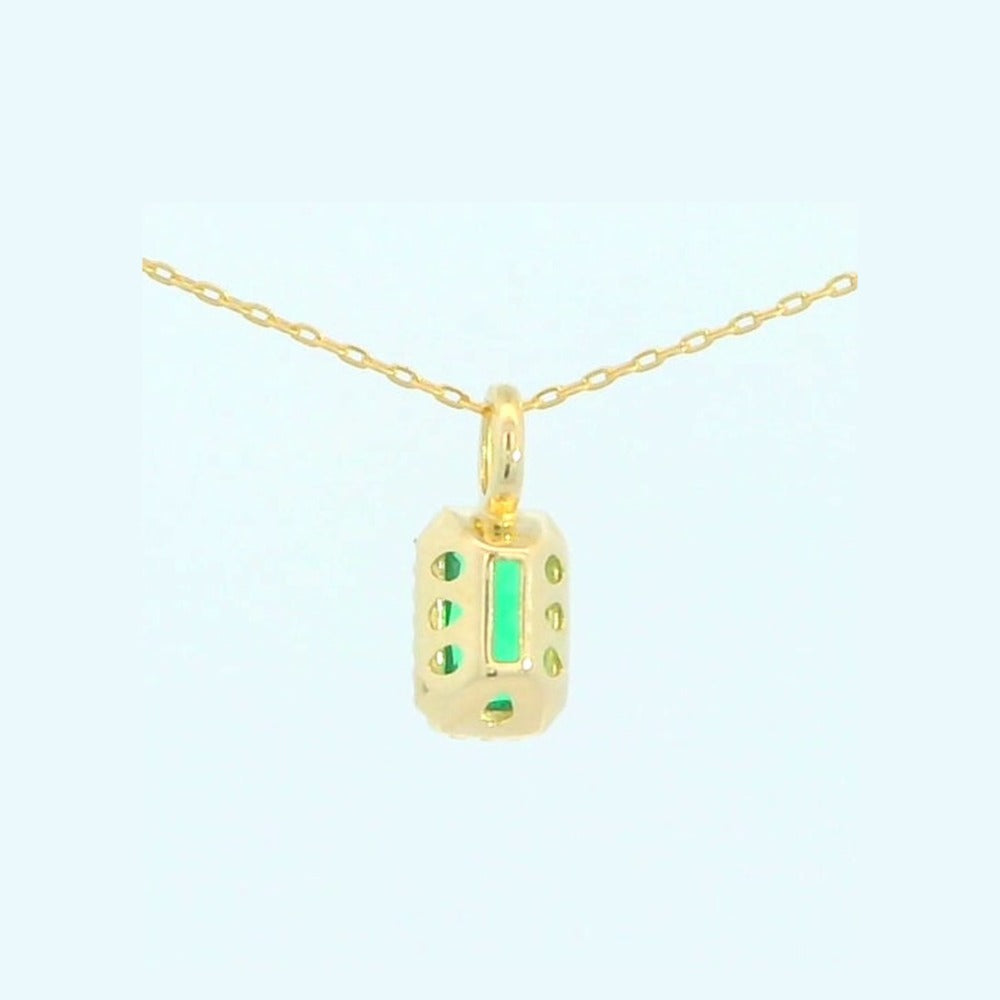 Colgante oro 9k nano esmeralda octogonal