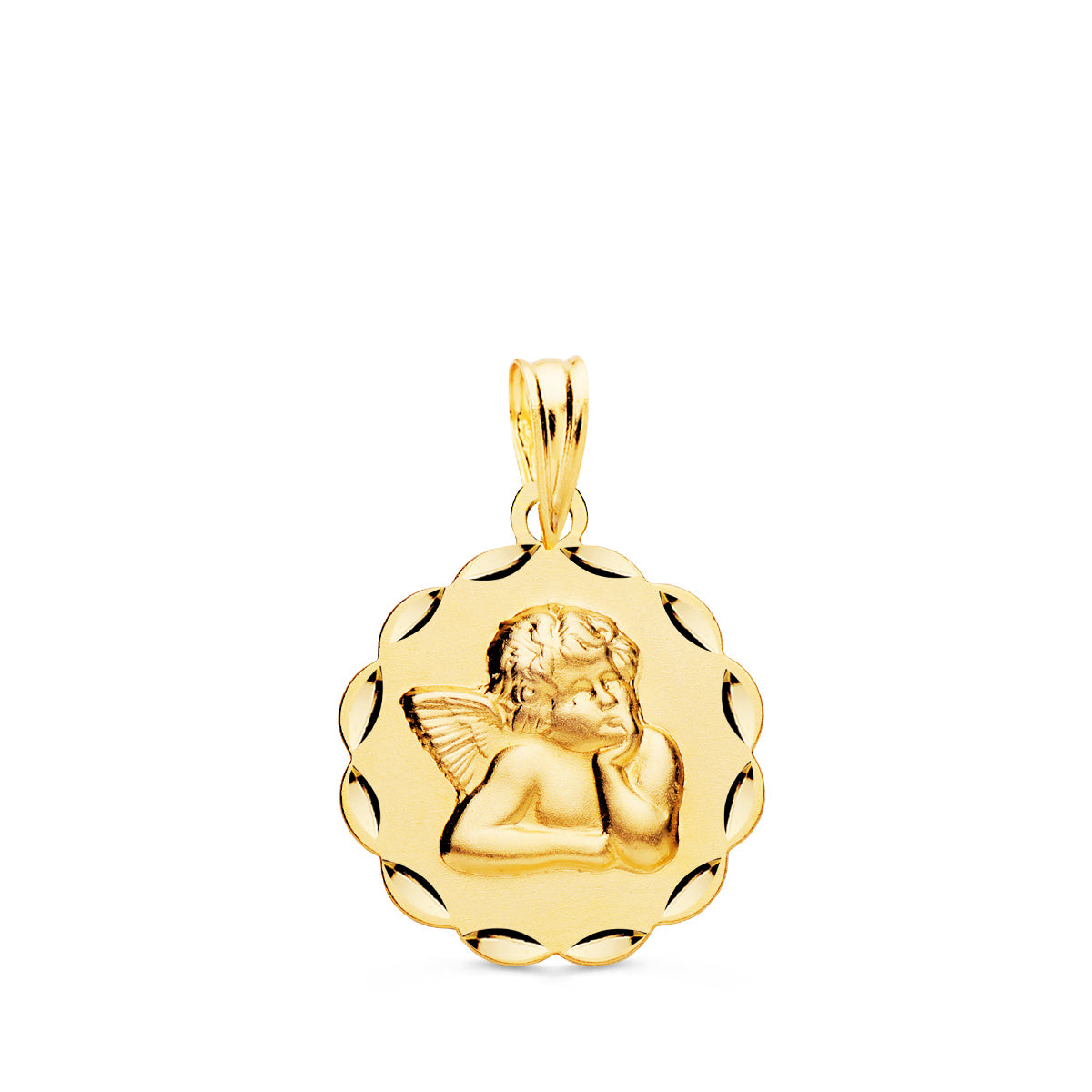 Medalla de oro 18k con angelito burlón y arcos tallados, 17 mm, sobre fondo blanco