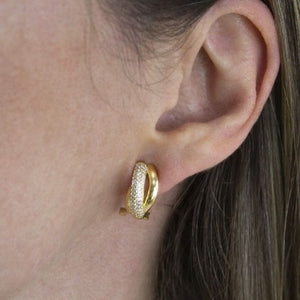 foto de oreja con Pendientes plata 925 chapados en oro triple aro con circonitas y cierre omega ref. 153932C. Con cajita. Envío gratis y 3 años de garantía.