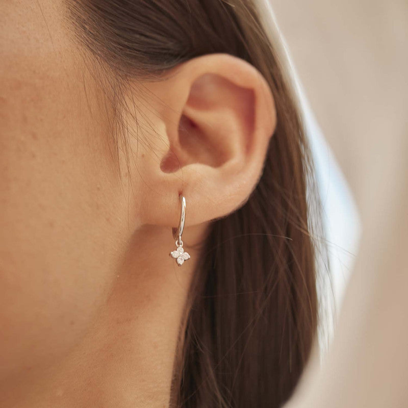 Pendientes plata flor de circonitas