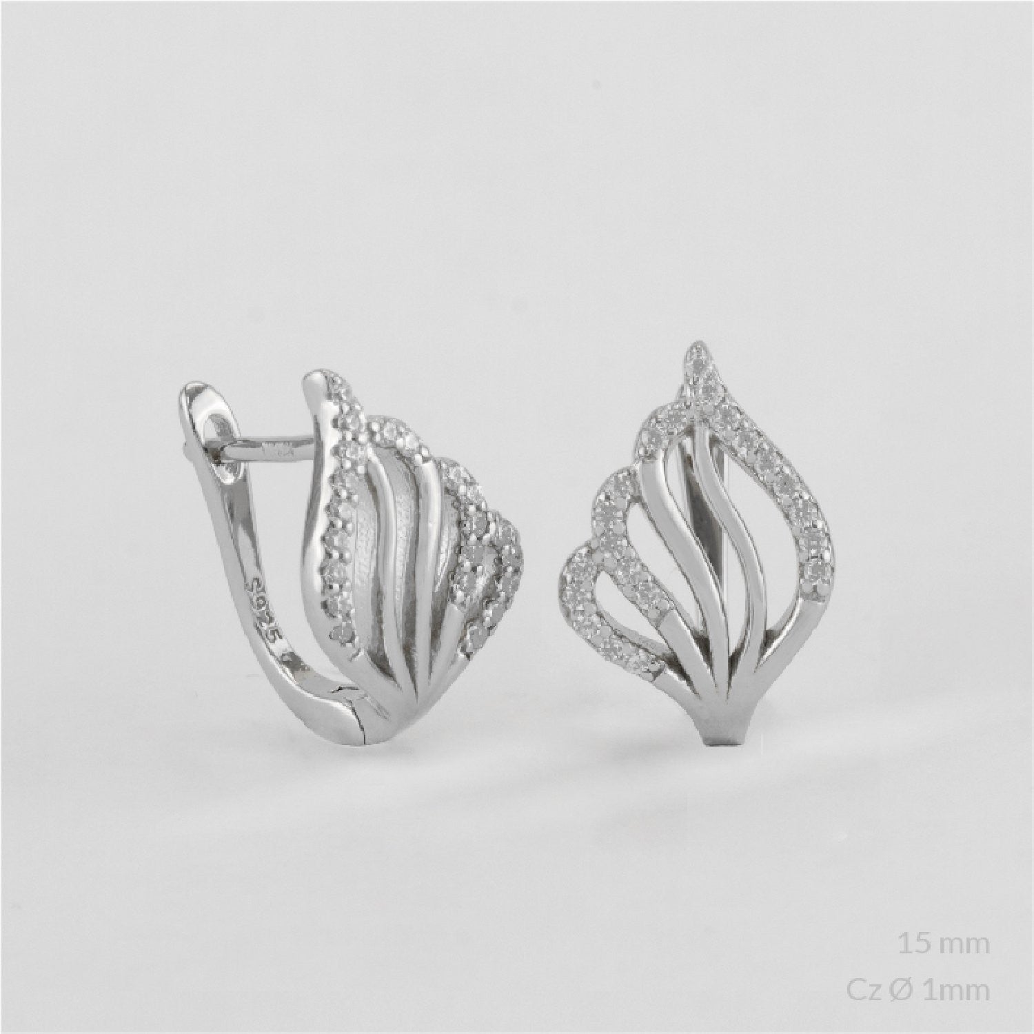 zoom de Pendientes plata 925 diseño de hojas con circonitas. Cierre catalán. A elegir en rodio o chapado en oro