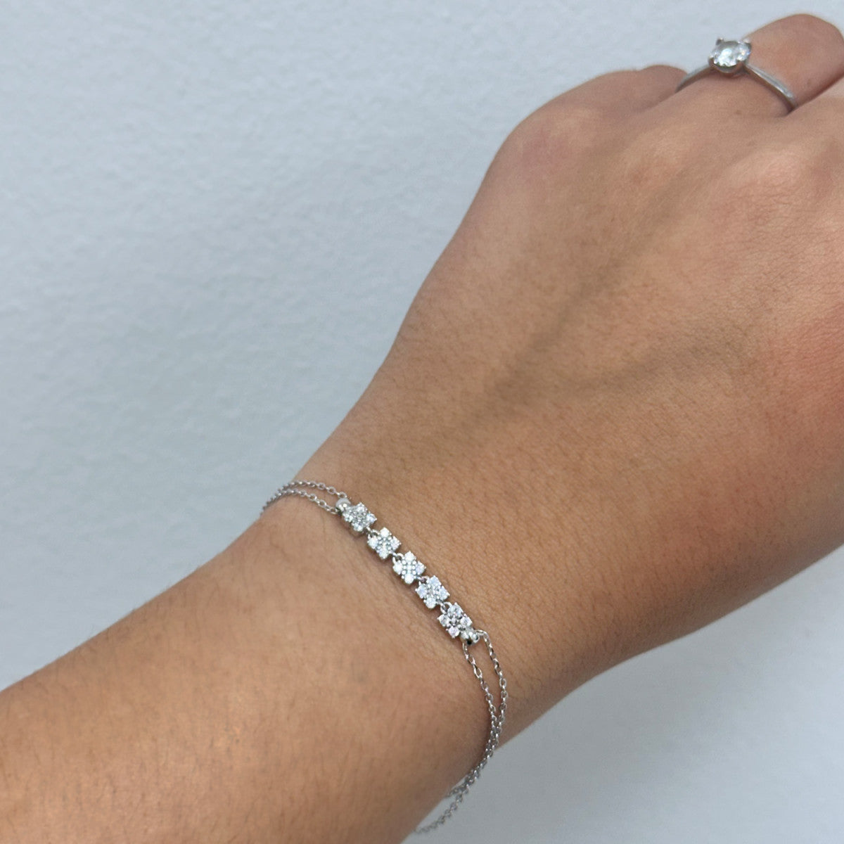 Pulsera de plata de ley 925 con eslabones cuadrados de circonitas