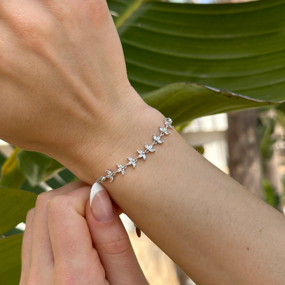 Pulsera de plata de ley 925 con espiga de circonitas talla marquesa