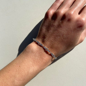 Pulsera de multicirconitas puesta