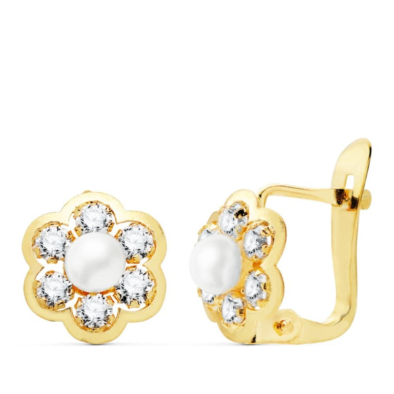 Pendientes de oro 18k de niña para comunión con perla y circonitas en flor.
