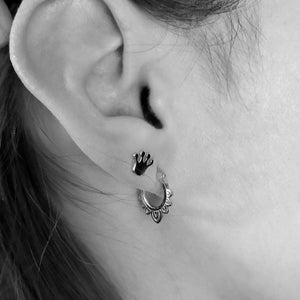 Aritos pequeños con dibujo oreja