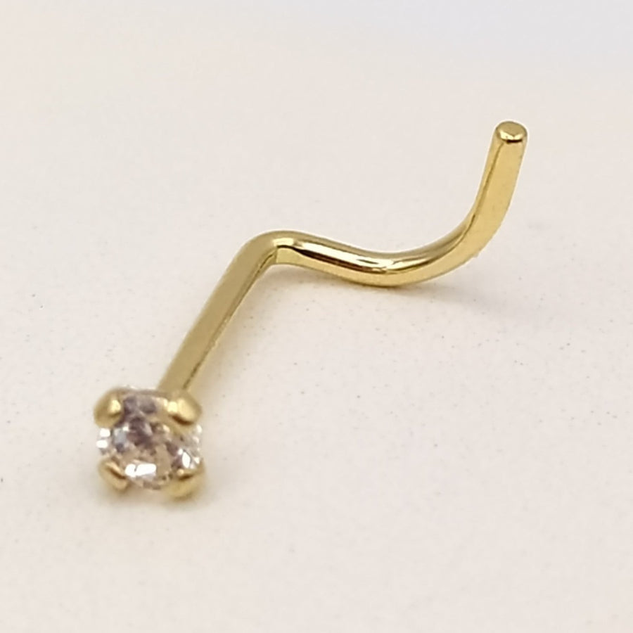 Un piercing de oro de 18 kilates para la nariz con circonita 2mm