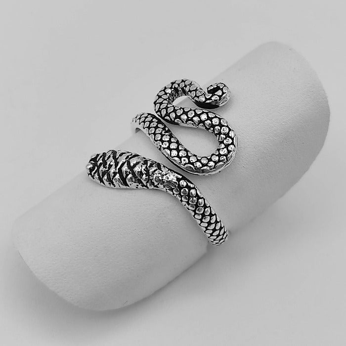 anillo de plata serpiente lateral